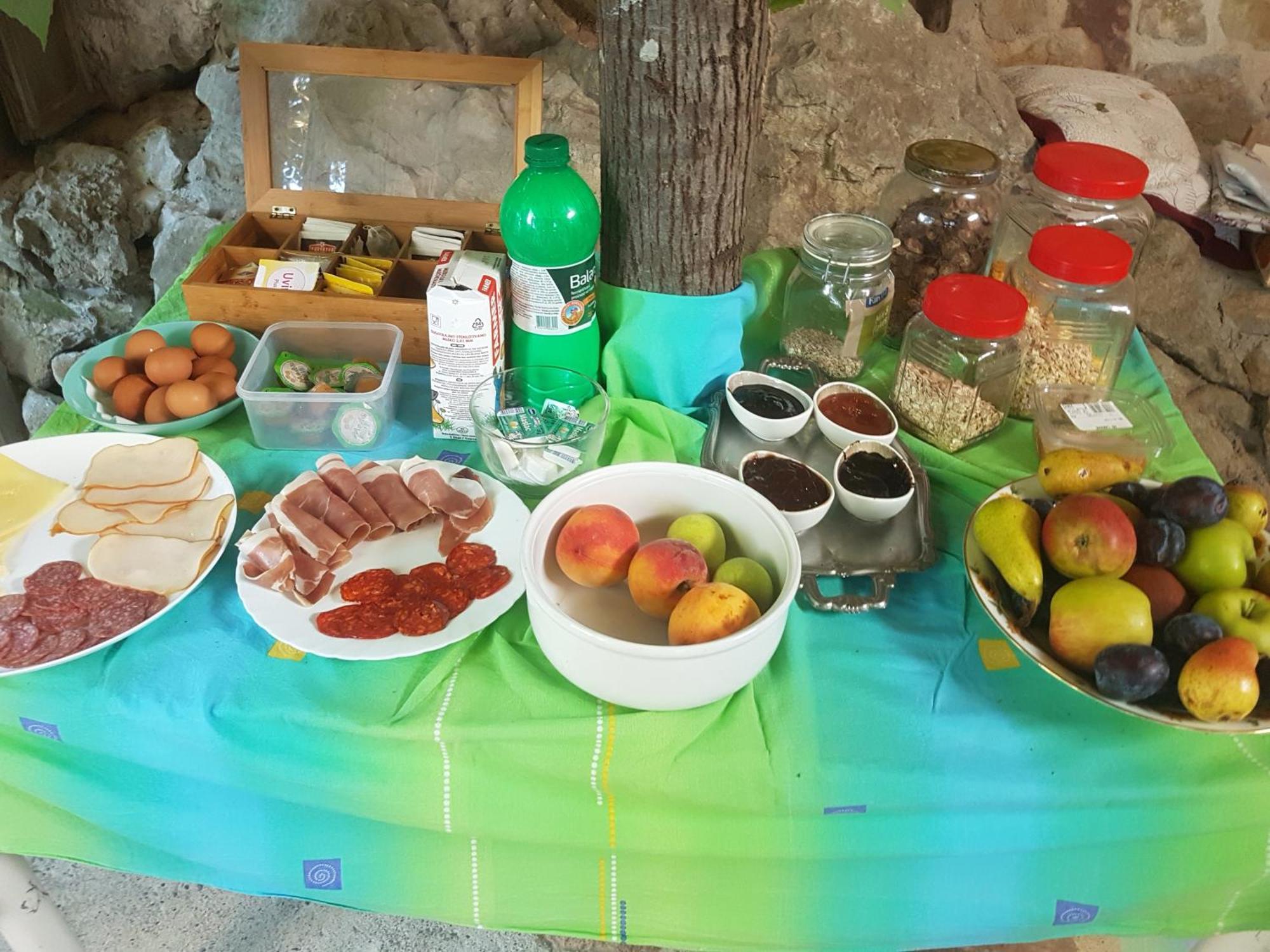 Adriatrek Bed & Breakfast Petrovac na moru Exterior foto