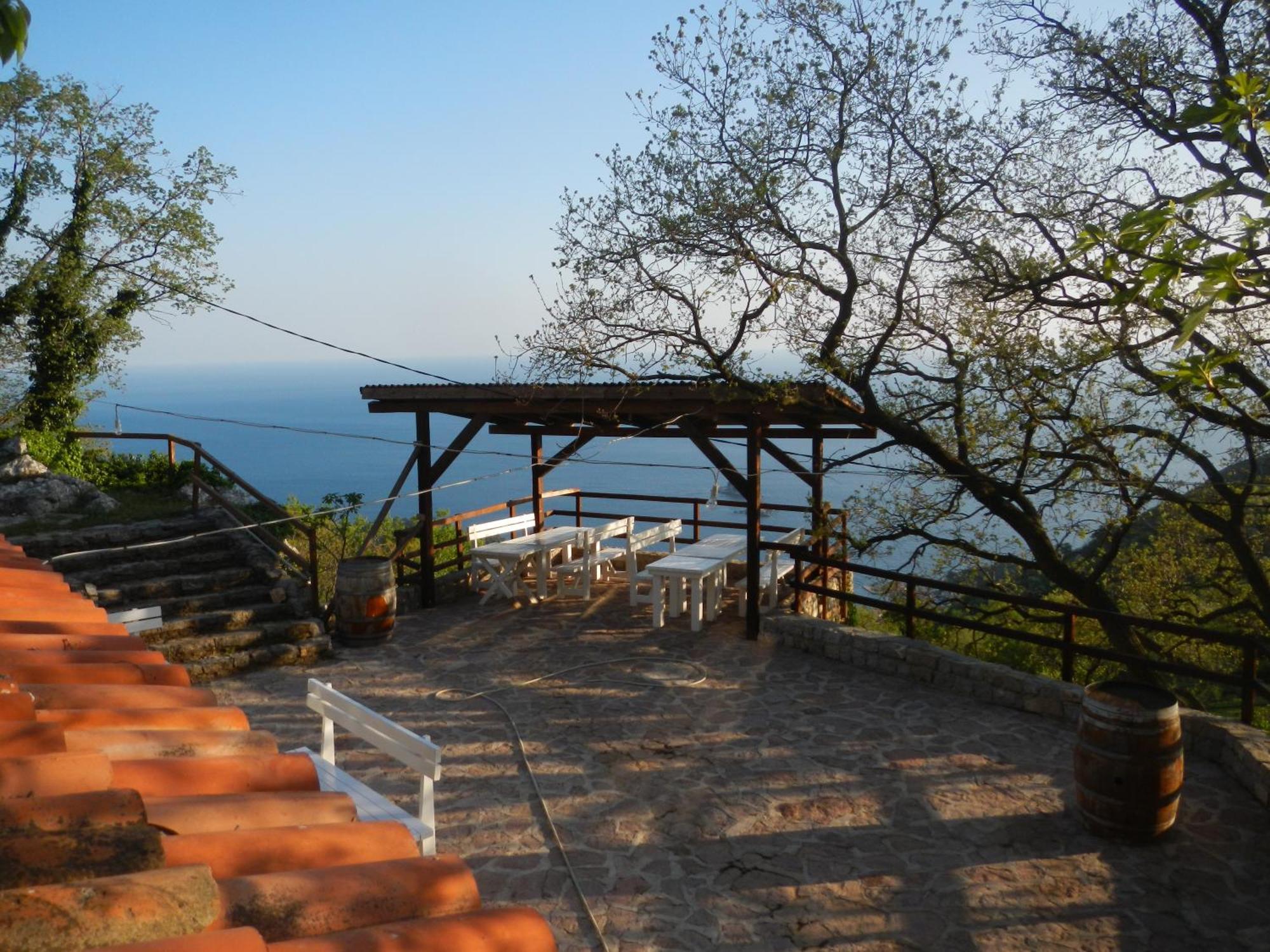Adriatrek Bed & Breakfast Petrovac na moru Exterior foto